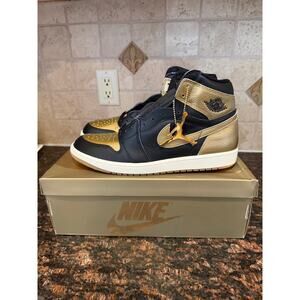 Nike Air Jordan 1 Retro High OG Black Gold DZ5485-071 SIZE 13 Brand New